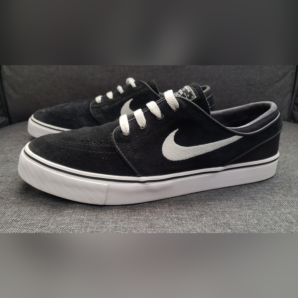 Nike Zoom Stefan Janoski OG SB Low Men's Size 8 Black/White 333824-026